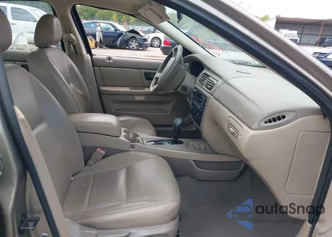 2004 Ford Taurus Ses z USA, uszkodzony, nr VIN 1FAFP55S04A105690